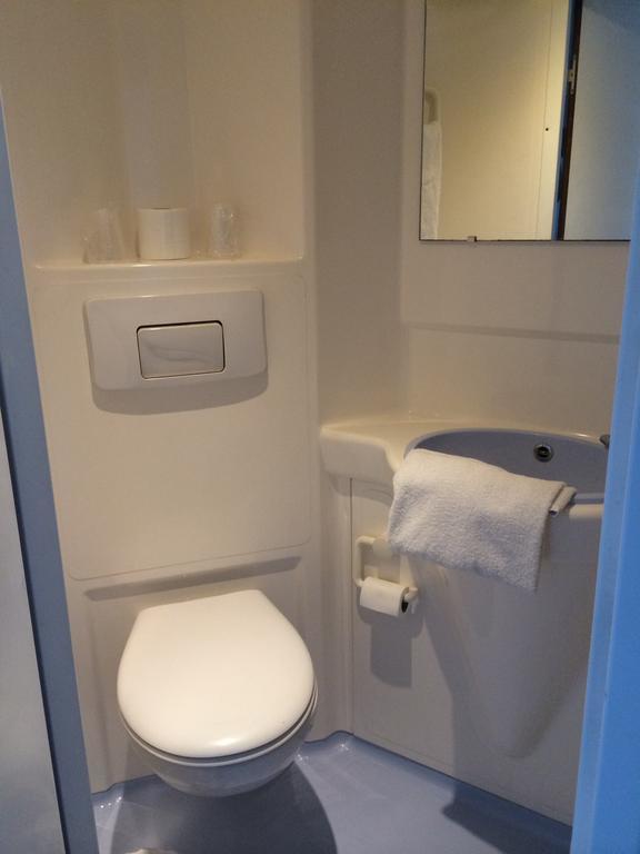 Fasthotel Montereau - Esmans Quarto foto