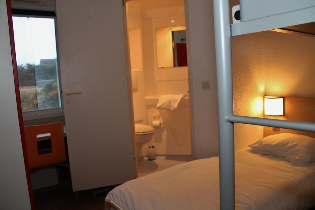 Fasthotel Montereau - Esmans Quarto foto
